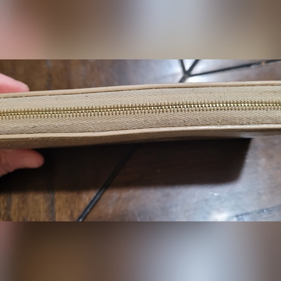 Celine Long Zippy Wallet GOLD - EUC - Picture 9 of 9